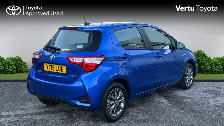 Toyota Yaris 1.5 Hybrid Icon 5dr CVT Hybrid Hatchback